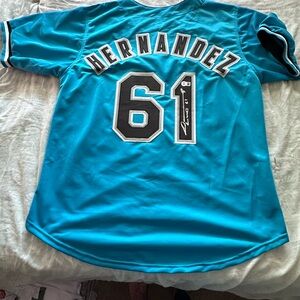 Livan Hernandez Florida marlins autographed baseball jersey. Beckett certified